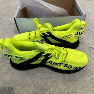 TM WILL Just So So sneakers